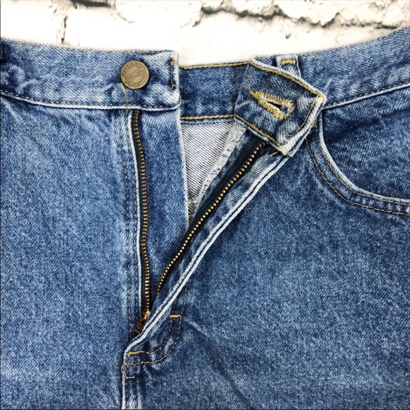 90s Vintage Riders Cut Off Denim Shorts - Picture 3 of 7